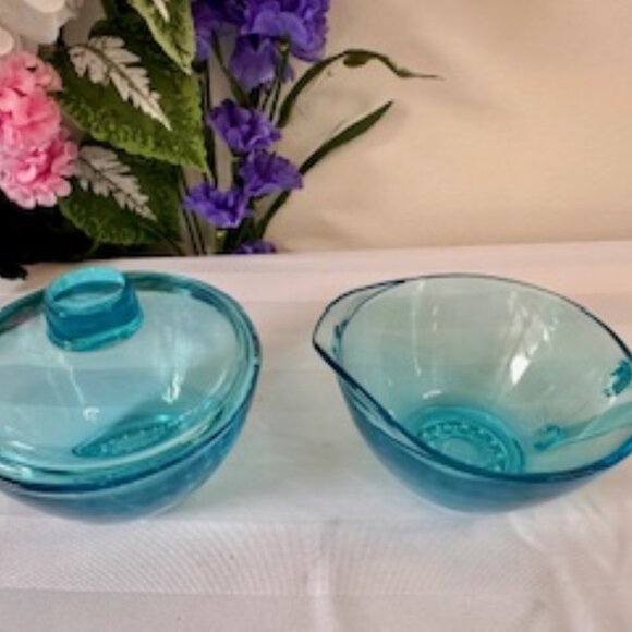 Hazel-Atlas Turquoise Blue Sugar and Creamer‎ Set Vintage Glassware - Picture 2 of 5